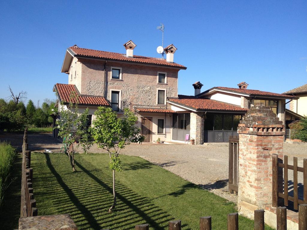 B&B La Corte Vigolzone Bagian luar foto